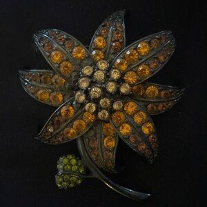 Signed Joan Rivers Citrine Rhinestone Large Lily Brooch.  Absolutely Stunning!!!